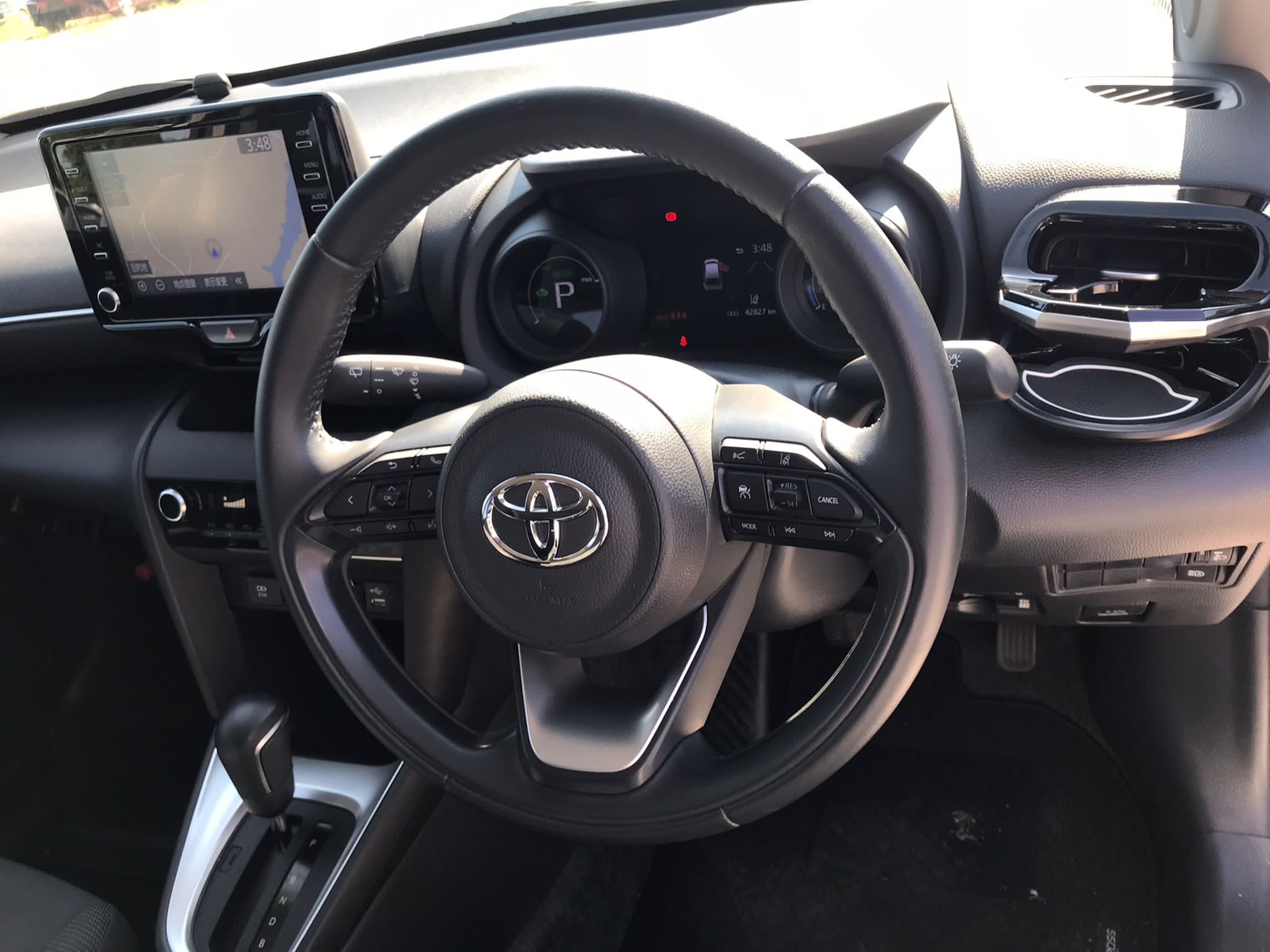TOYOTA YARIS CROSS 2021